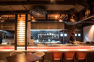 e L-Acoustics sound system was installed with exceptional sound quality across the restaurants different spaces in mind