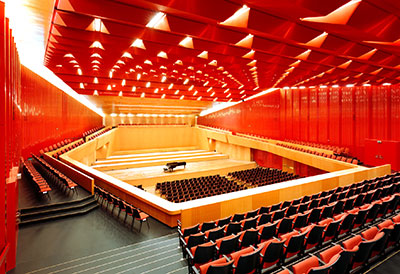 Congress Hall set up for grand piano recital (Pic: Congress-Centrum Saar)