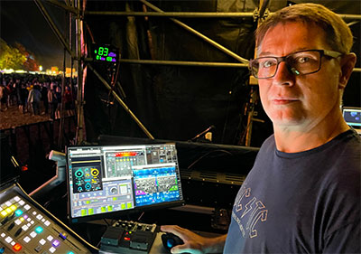 Philippe Dubich, using Waves%u2019 SupeRack LiveBox for Archive world tour