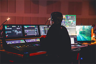 FOH at Cottonwood Creek Church%u2019s main worship centre (Pic: John Hames Photography)