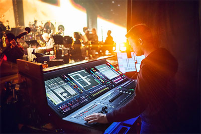 Monitor engineer Thorben Ströhlein